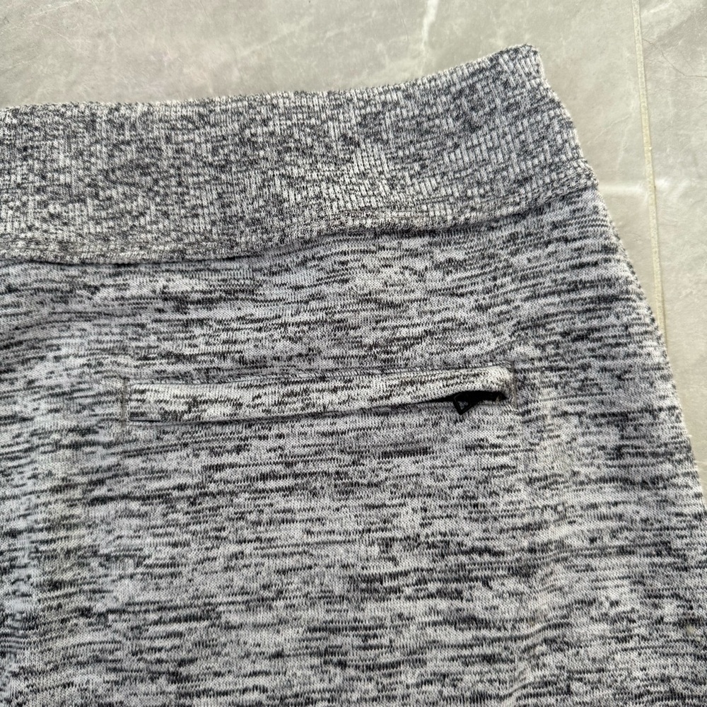 Women’s Athleta Downplay Drawstring Heathered Athletic Skirt Large - Picture 10 of 16